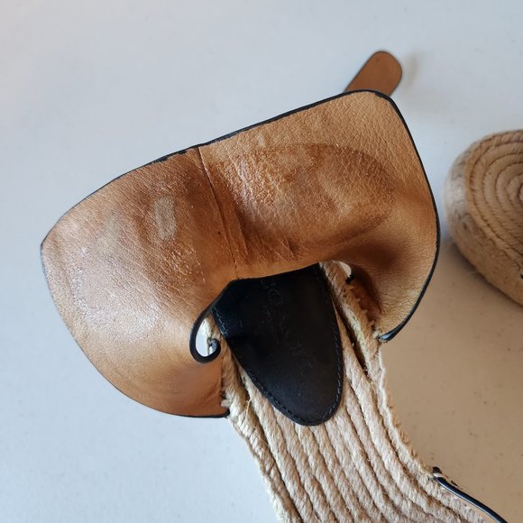 Coach Wedge "EUC" - Picture 14 of 16